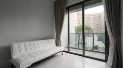Haus On Handy (D9), Condominium #581238021